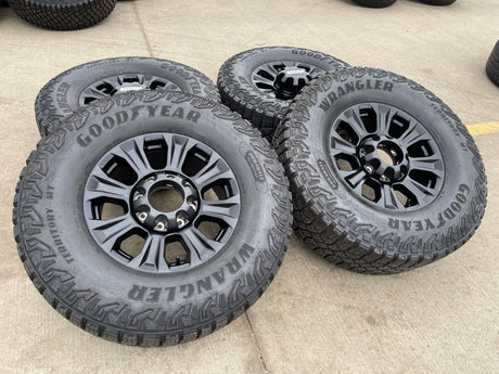 18" Ford F-250 F-350 TREMOR OEM rims wheels 10097 tires GOODYEAR 35" Texas Truck Tire