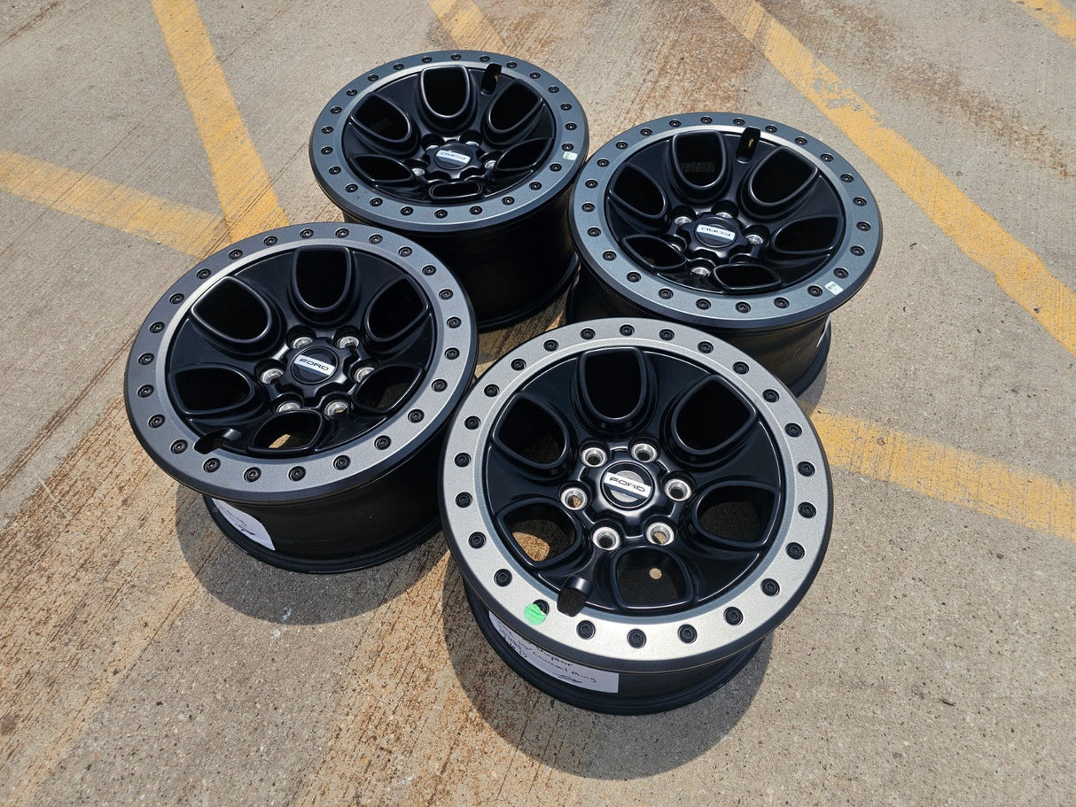 17" Ford F-150 Raptor OEM BEADLOCK rims wheels 10459 95210 NEW Texas Truck Tire