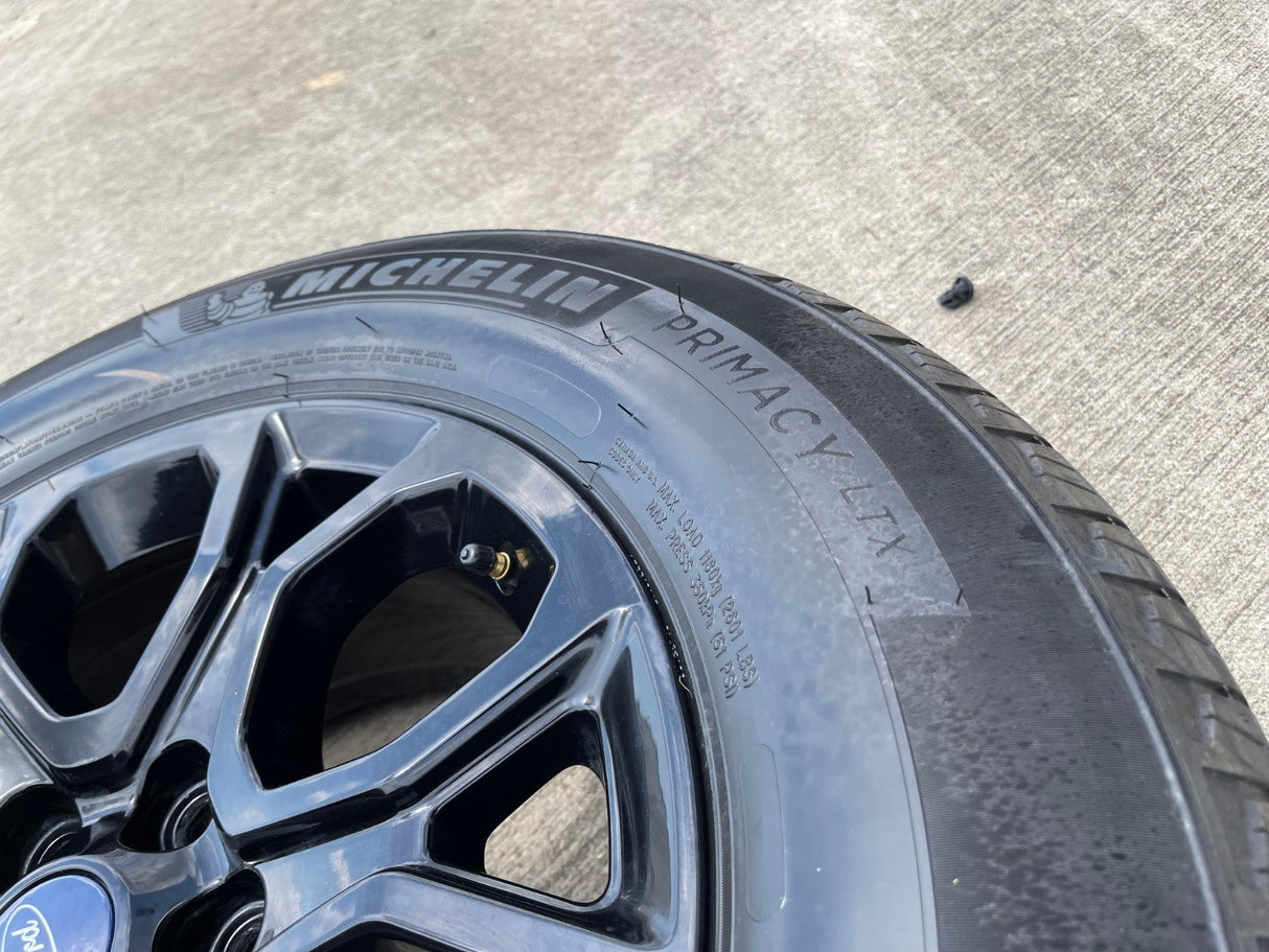 18" Ford F-150 OEM rims wheels 10438 Expedition 2023 2024 2025 2026 MICHELIN NEW Texas Truck Tire