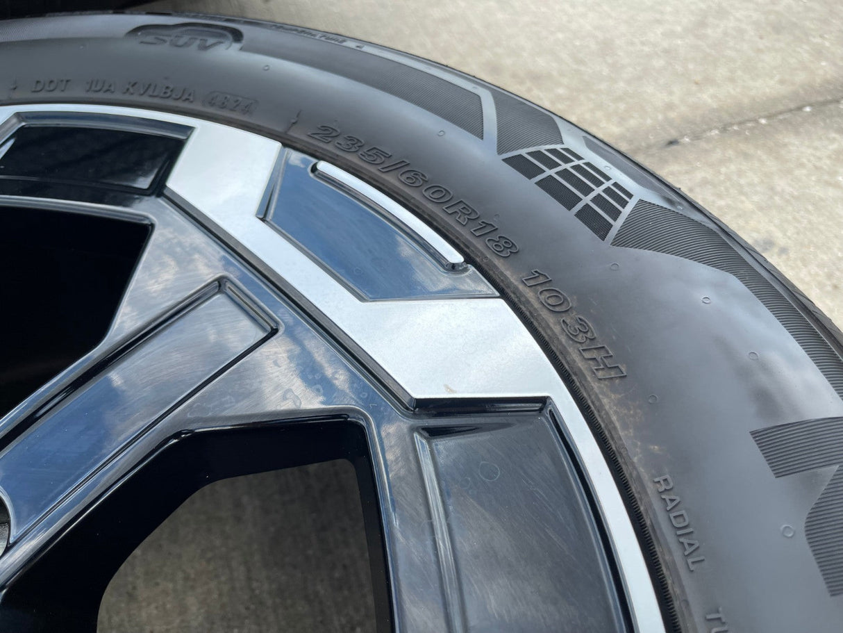18" Hyundai Santa Fe Cruz OEM wheels rims 52910 Black 2023 2024 2025 2026 Texas Truck Tire
