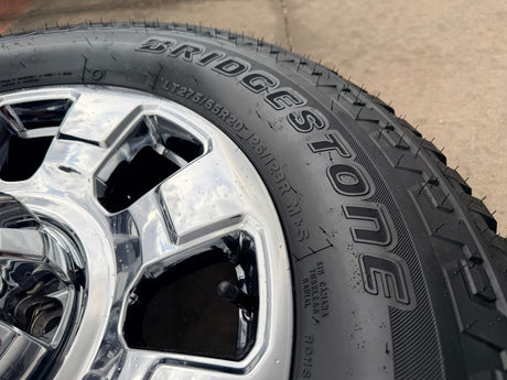 20" Ford F-250 F-350 OEM 10295 25085 10552 chrome Lariat KING RANCH wheels rims Texas Truck Tire
