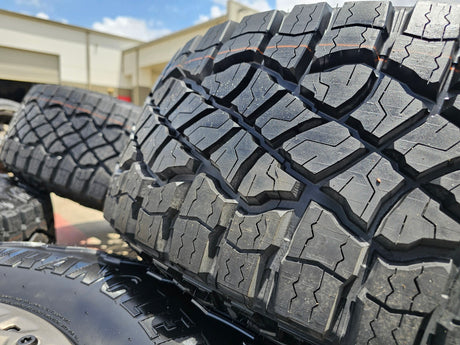 18" Hummer Grazen beadlock EV HEV 2500 OEM wheels rims 2023 2024 2025 2026 NEW Texas Truck Tire