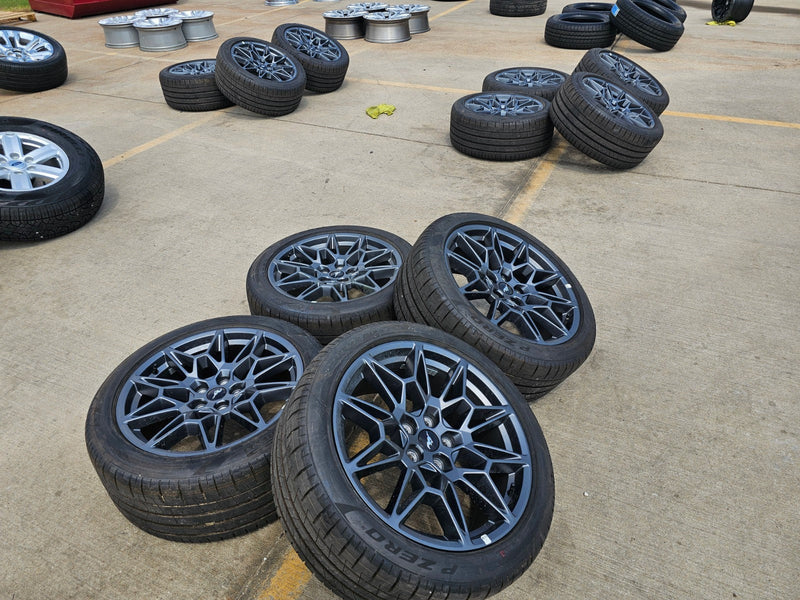 19" Ford Mustang GT Track Pack OEM 10600 10603 wheels rims 2025 2026 2027 NEW Texas Truck Tire