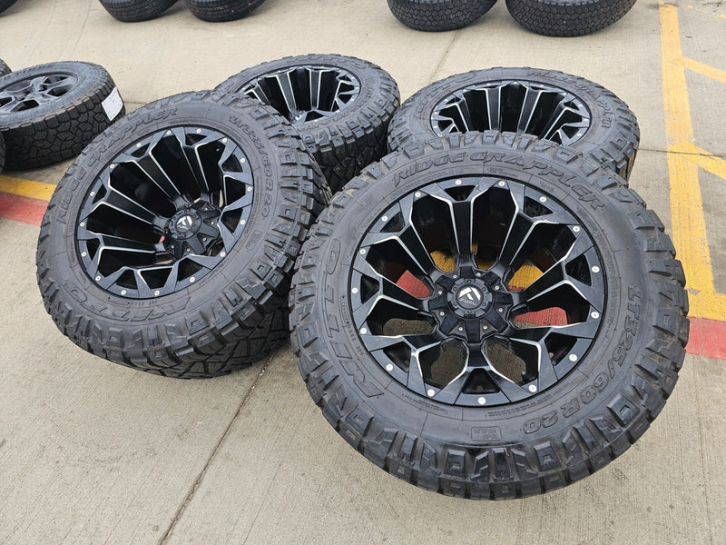 20x12 Fuel D546 Assault Chevy Silverado Ford F-150 RAM wheels rims 6x139 6x135 Texas Truck Tire