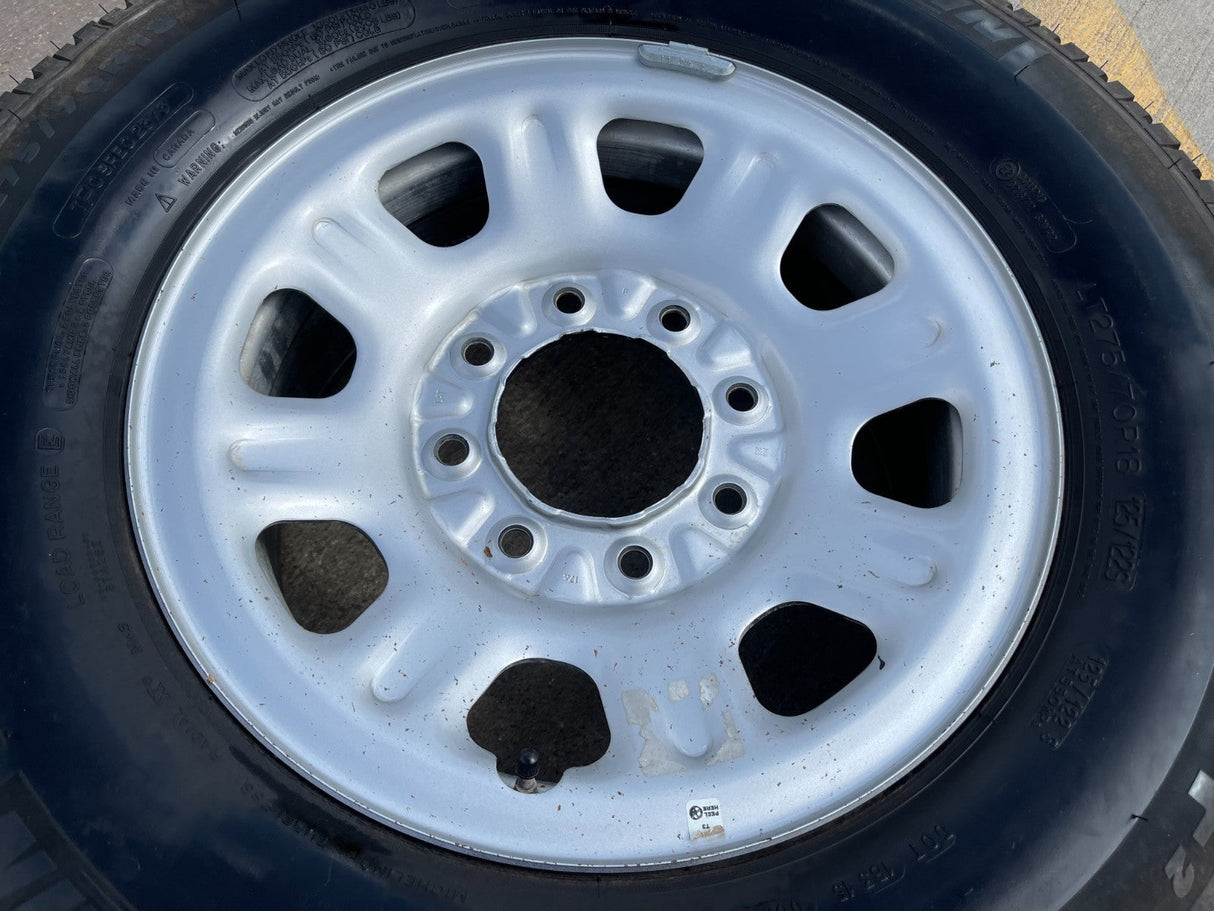 18" Chevy Silverado GMC Sierra 2500 3500 OEM 8096 wheel rim spare MICHELIN NEW Texas Truck Tire
