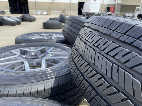 18" Jeep Wrangler Grand Cherokee Gladiator OEM 9331 wheels rims 2025 2026 NEW Texas Truck Tire