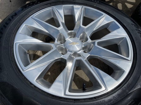 20" Chevy Tahoe Silverado LTZ 5920 OEM wheels rims Yukon 2025 2026 PIRELLI NEW Texas Truck Tire