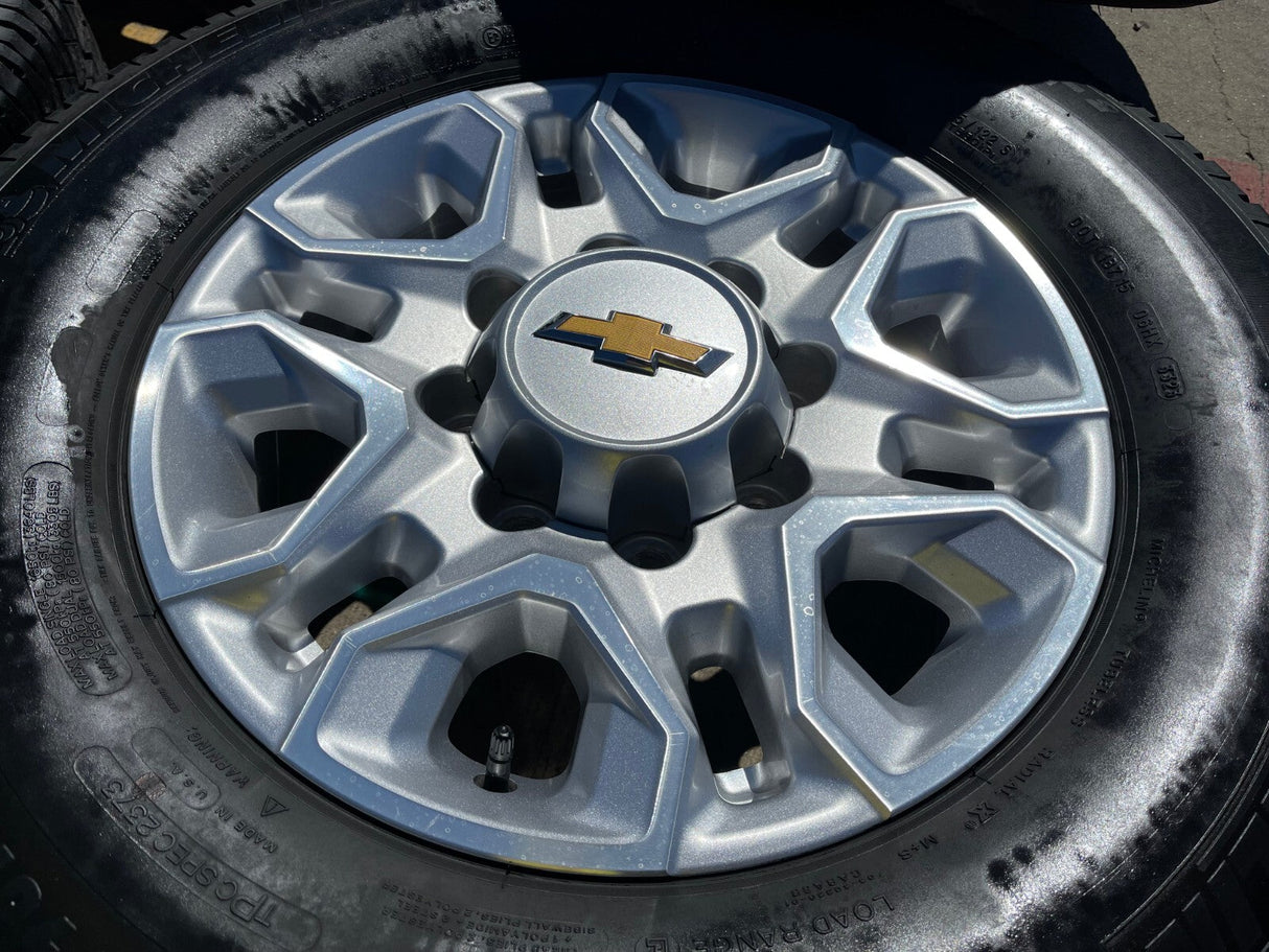 18" Chevy Silverado 2500 3500 OEM 5959 wheels rims 2021 2022 2023 2024 2025 Texas Truck Tire