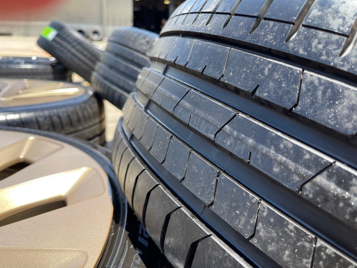 21" Lucid Air OEM Grand Touring 95542 95543 wheels rims 2022 2023 2024 2025 NEW Texas Truck Tire