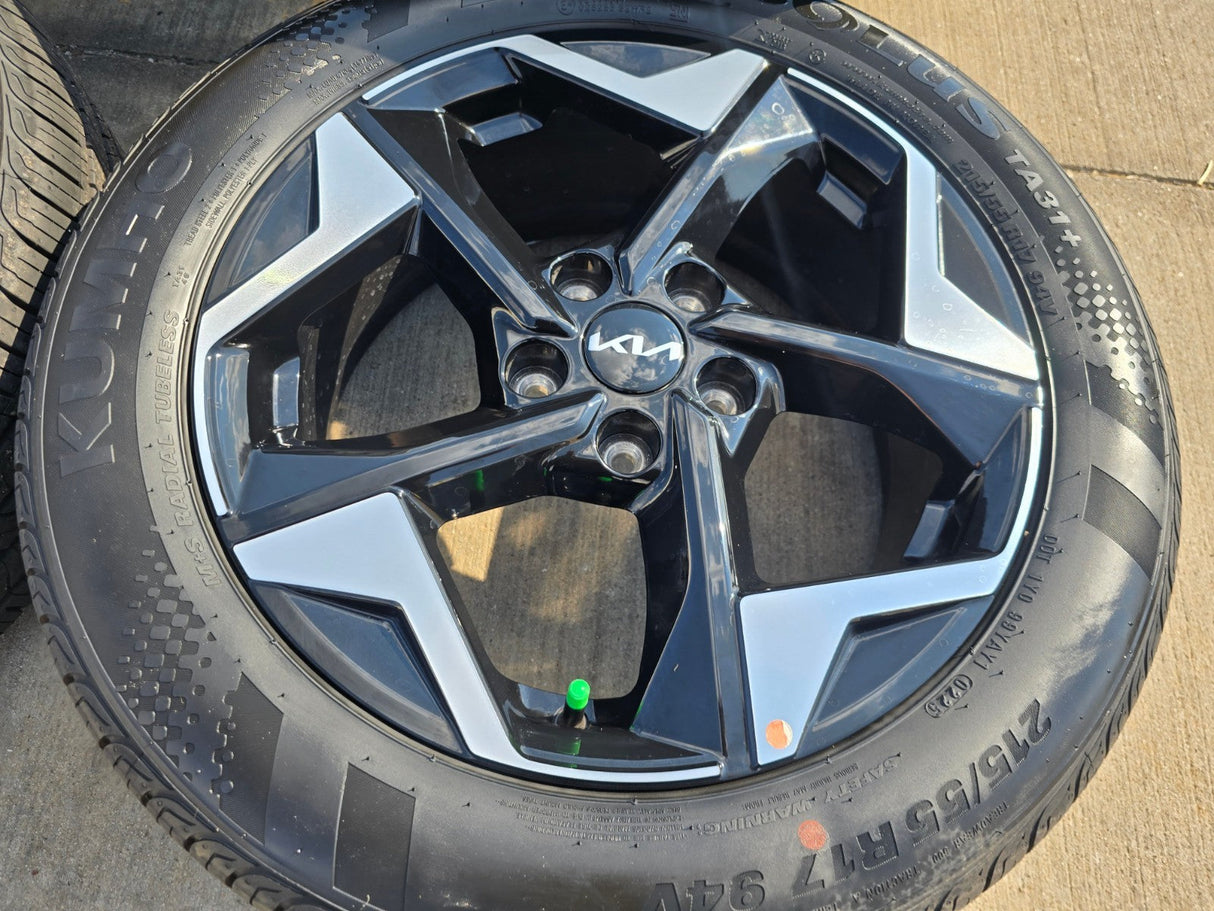 17" Kia Seltos K4 K5 Optima OEM wheels rims 71072 Sorento Sportage Carnival NEW Texas Truck Tire