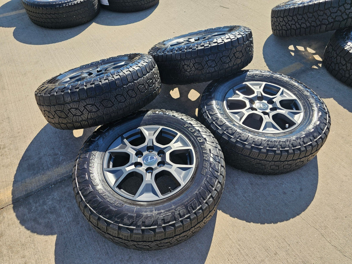 18" Lexus GX550 OEM wheels rims Toyota Land Cruiser Tundra Sequoia TOYO A/T3 Texas Truck Tire