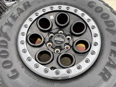 17" Ford F-150 Raptor OEM BEADLOCK 10612 rims wheels 2024 2025 2026 GOODYEAR 35" Texas Truck Tire