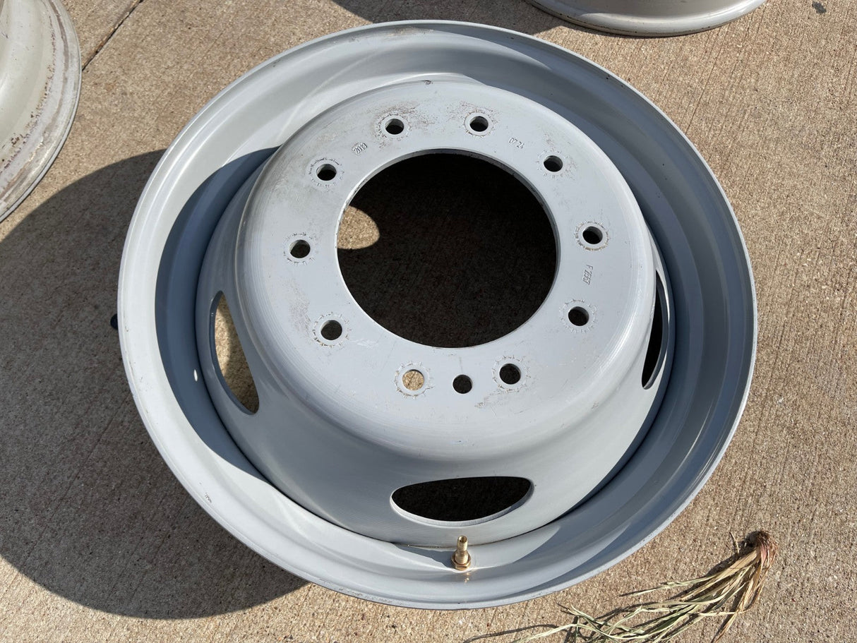 19.5" Ford F-450 Dually F-550 rim RAM 4500 OEM 10x225 spare NEW 2024 2025 2026 Texas Truck Tire