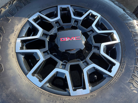 18" GMC Sierra AT4X Chevy Trail Boss 2500 OEM 14136 wheels rims GOODYEAR 35" Texas Truck Tire