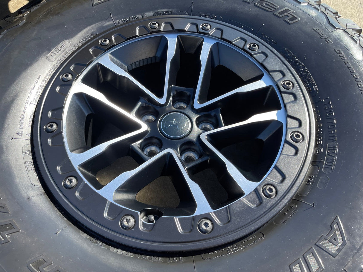 17" Jeep Wrangler 392 Gladiator Rubicon OEM 9329 BEADLOCK wheels rims BFG NEW 35 Texas Truck Tire