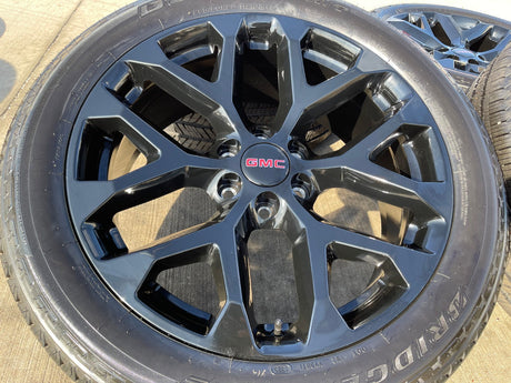 22" GMC Yukon Sierra Chevy Tahoe 1500 OEM replica 5668 wheels rims tires NEW Texas Truck Tire