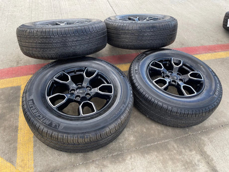 18" Jeep Wrangler SMOKY MOUNTAIN Black OEM 9198 wheels rims tires MICHELIN NEW Texas Truck Tire