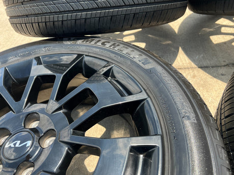 20" Kia Telluride Nightshade OEM wheels rims 71000 Sorento Sedona tires Texas Truck Tire