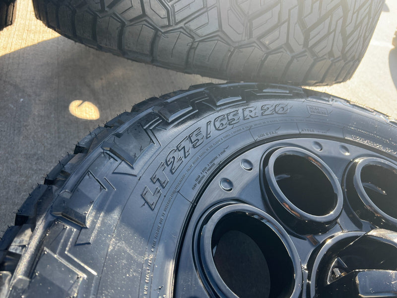 20" Ford F-250 F-350 OEM black TREMOR wheels rims 10299 10484 NEW NITRO A/T Texas Truck Tire