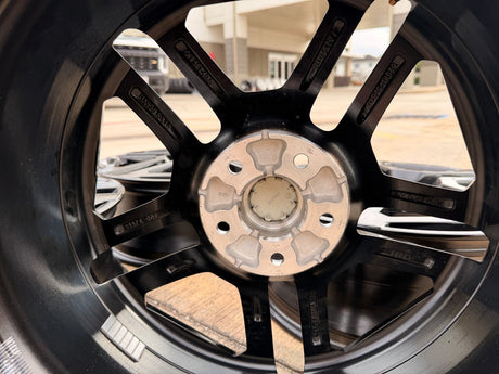20" Kia Telluride Prestige X-PRO OEM wheels rims 74721 Sedona 2024 2025 2026 NEW Texas Truck Tire