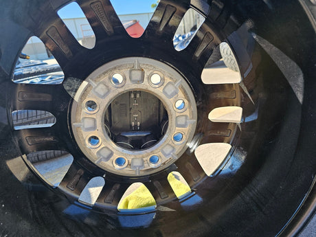 20" GMC Sierra AT4 2500 3500 OEM wheels rims 5950 Silverado 2023 2024 2025 2026 Texas Truck Tire