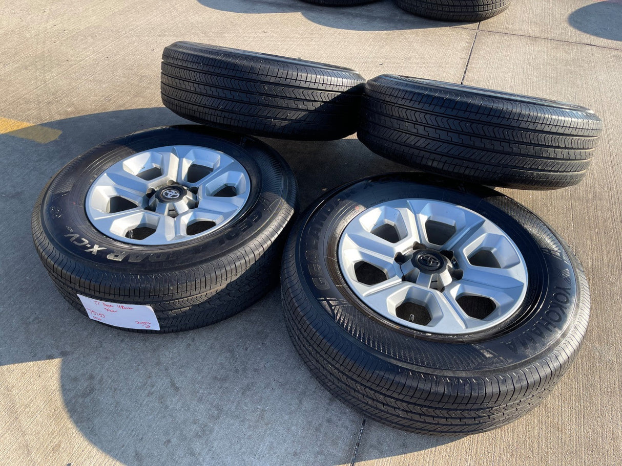 17" 4Runner Toyota Tacoma OEM wheels rims 75153 FJ YOKOHAMA NEW Texas Truck Tire