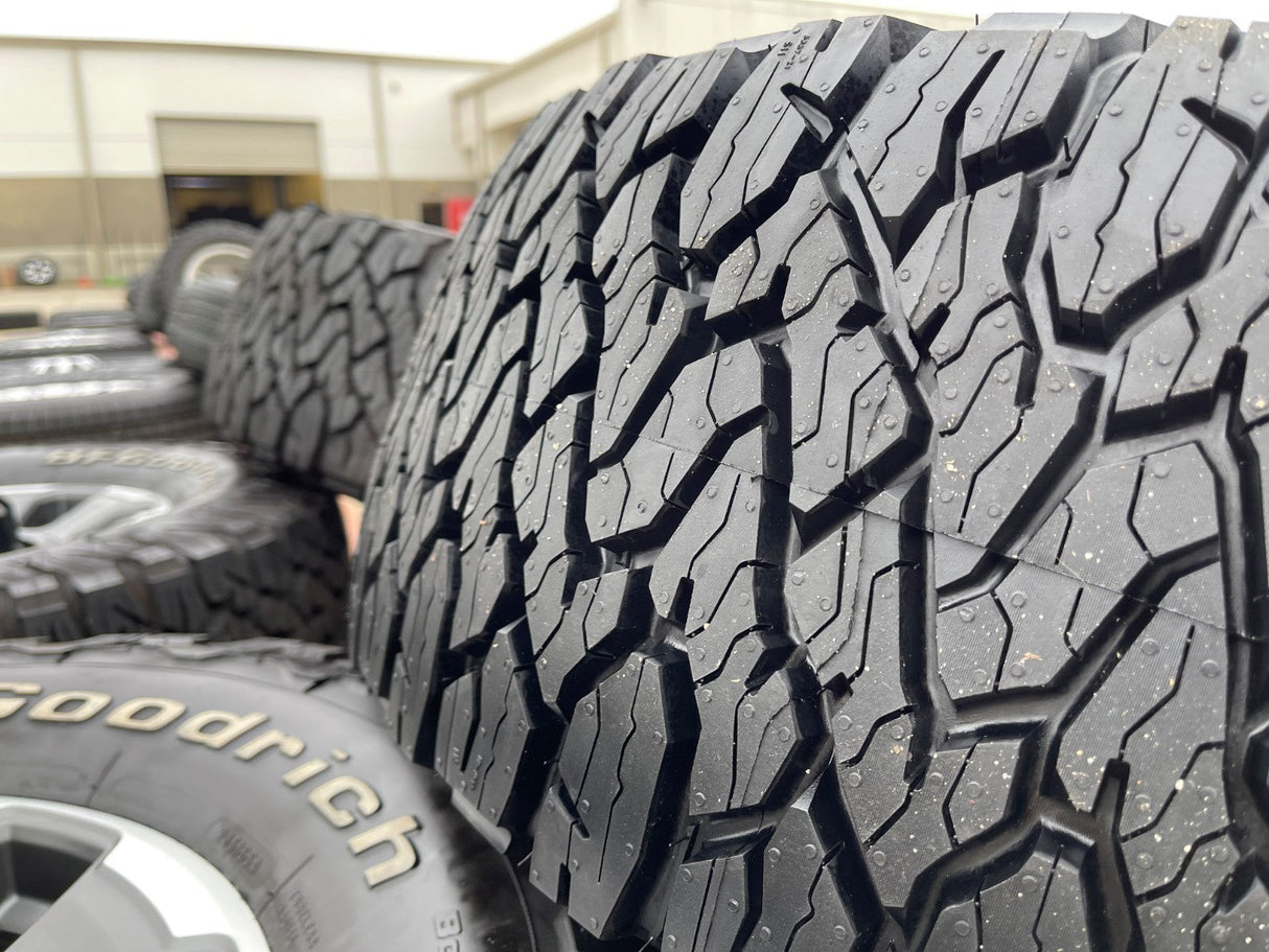 18" Ford F-250 F-350 OEM TREMOR rims wheels 10482 BFG KO2 KO3 A/T 35" Texas Truck Tire