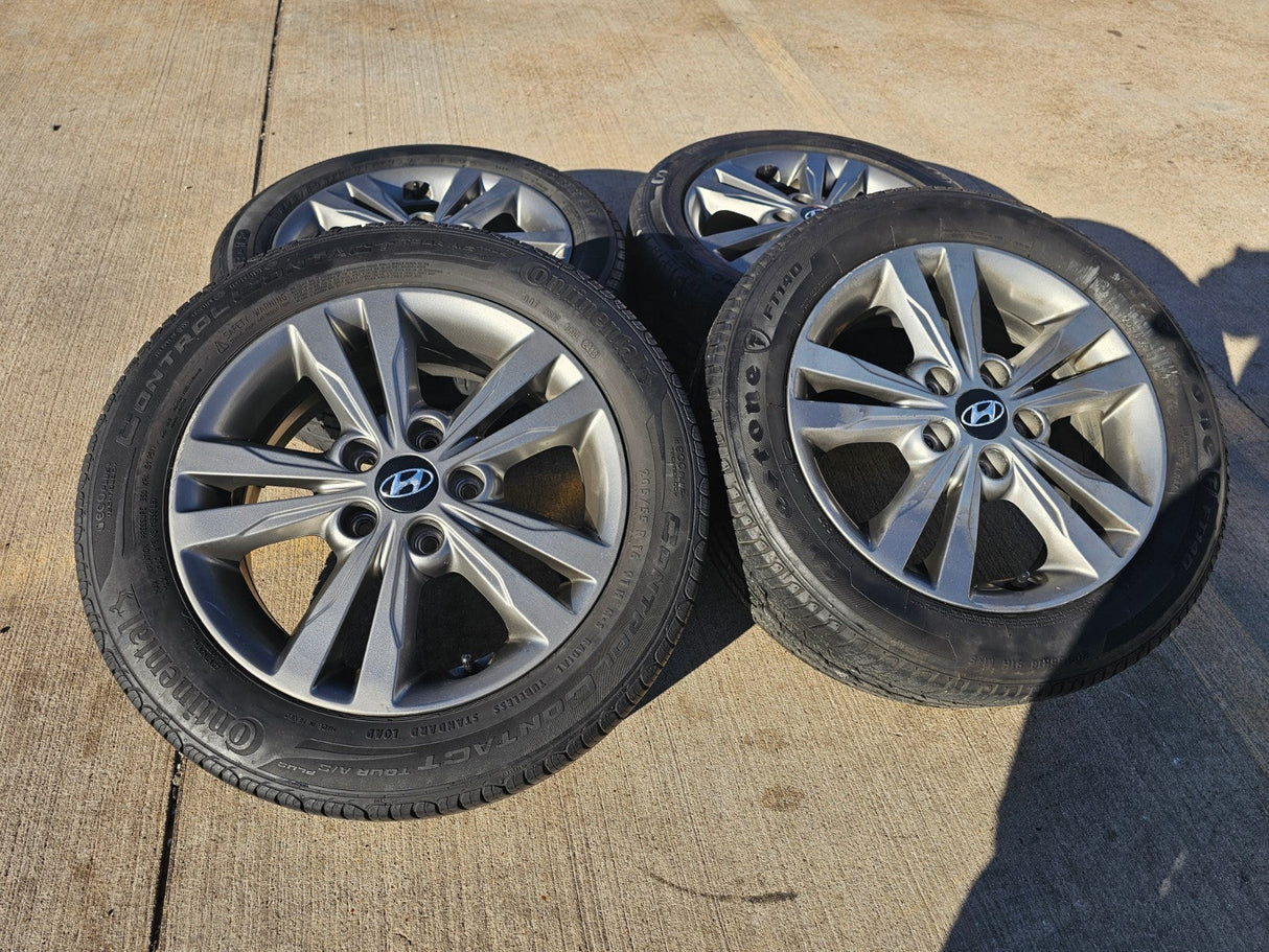 16" Hyundai Elantra Sonata OEM wheel rims 70902 Veloster tires Texas Truck Tire