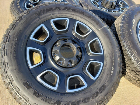 20" Ford F-250 F-350 OEM Lariat Platinum wheels rims 10486 A/T tires NEW Texas Truck Tire
