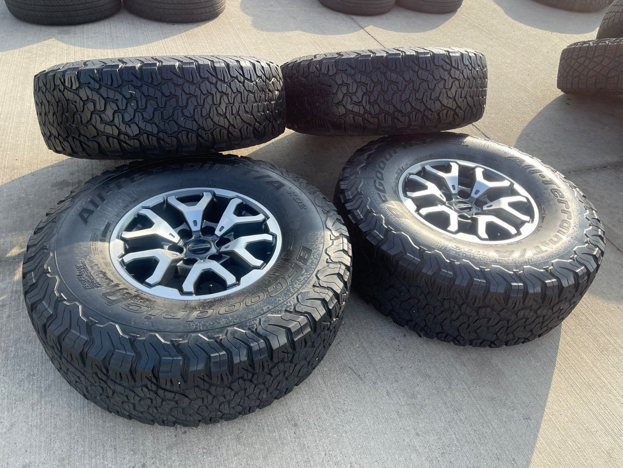 17" Ford F-150 Raptor Bronco OEM rims wheels 10461 tires 37" BFG Texas Truck Tire