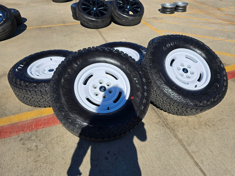 17" Ford Bronco HERITAGE Stroppe Edition 10463 OEM wheels rims white 2026 NEW Texas Truck Tire