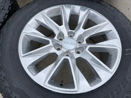20" Chevy Tahoe Silverado LTZ 5920 OEM wheels rims Yukon BRIDGESTONE A/T NEW Texas Truck Tire