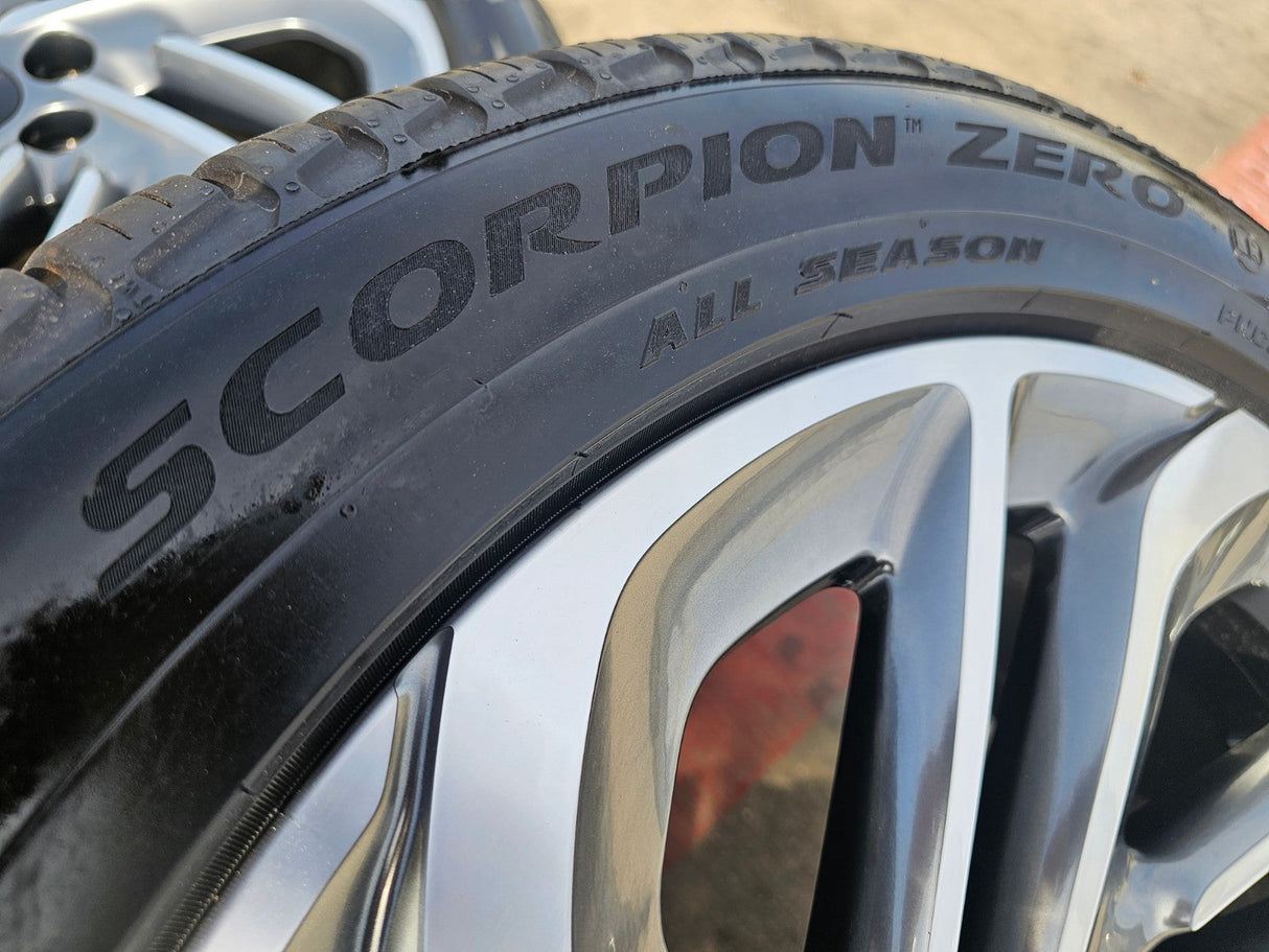 22" Lincoln Navigator OEM 94225 rims wheels BLACK LABEL 2025 2026 PIRELLI NEW Texas Truck Tire