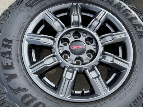 18" GMC Sierra AT4X Chevy Silverado OEM 14131 wheels rims 2025 2026 GOODYEAR M/T Texas Truck Tire