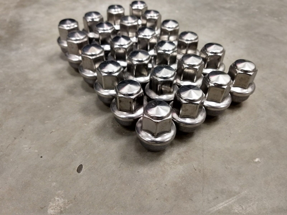 (24) OEM Ford lug nuts Polished F-150 Expedition 14x1.5 2016 2017 2018 2019 2020 Texas Truck Tire