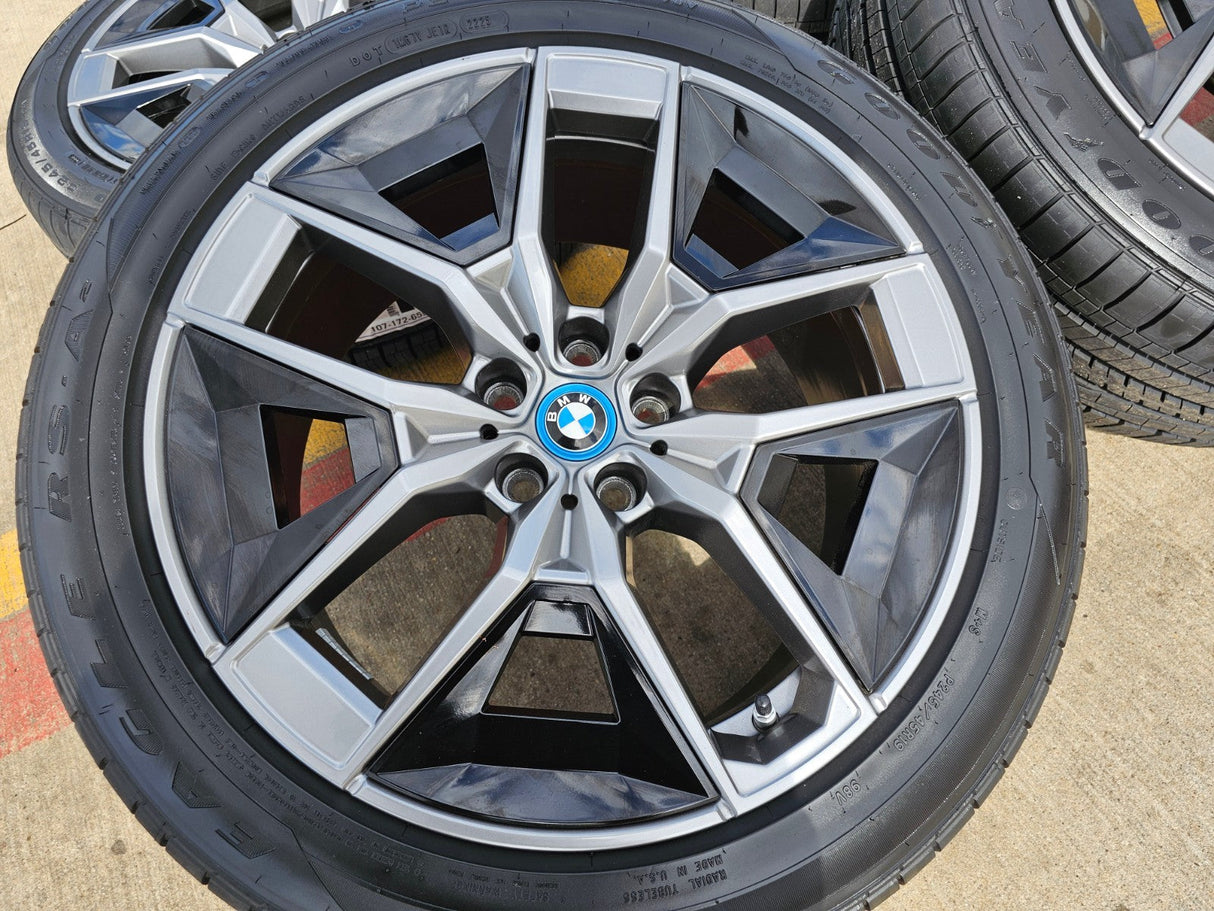 19" BMW OEM 5 Series wheels rims 86710 5x112 G60 i5 2024 2025 2026 NEW Texas Truck Tire
