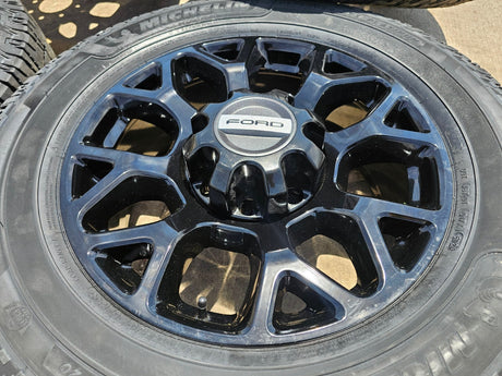 20" Ford F-250 F-350 OEM Lariat wheels rims 10292 tires MICHELIN NEW Texas Truck Tire