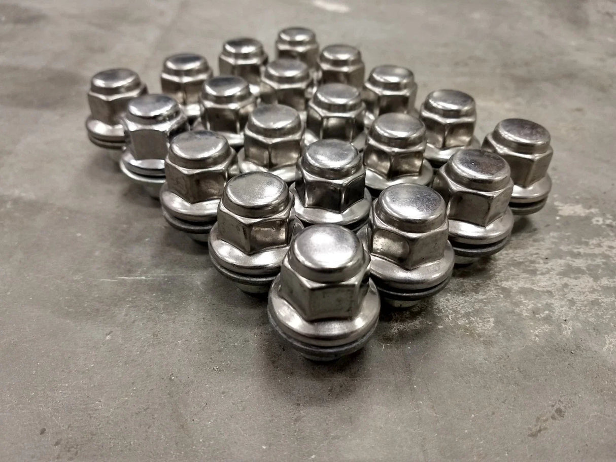 (20) 12x1.5 OEM Toyota Camry lug nuts polished Avalon Corolla Rav-4 Lexus RX350 Texas Truck Tire