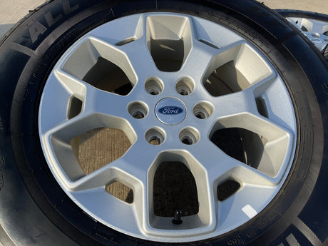 18" Ford F-150 LARIAT RATTLER OEM rims wheels 10341 95029 Expedition IRONMAN Texas Truck Tire