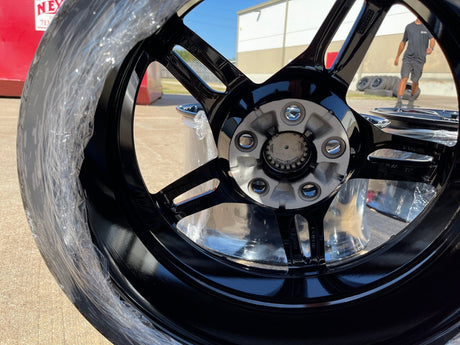 19" + 20" Chevy Corvette C8 OEM wheels rims 14007 14008 2024 2025 2026 2027 NEW Texas Truck Tire