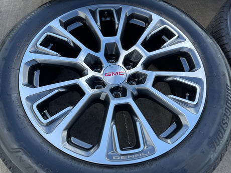 22" GMC Yukon Sierra DENALI OEM wheels rims Tahoe BRIDGESTONE 2024 2025 2026 NEW Texas Truck Tire