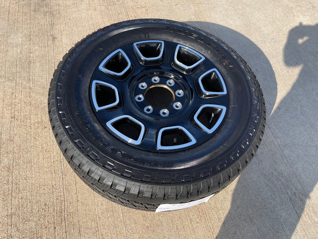 20" Ford F-250 F-350 OEM Lariat Platinum wheel rim 10486 tire 2025 2026 NEW Texas Truck Tire