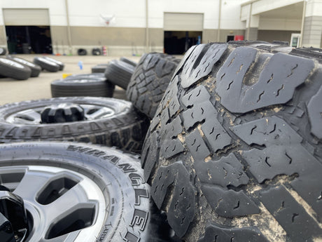 18" Ford F-250 F-350 OEM TREMOR rims wheels 10482 tires 35" DURATRAC R/T Texas Truck Tire