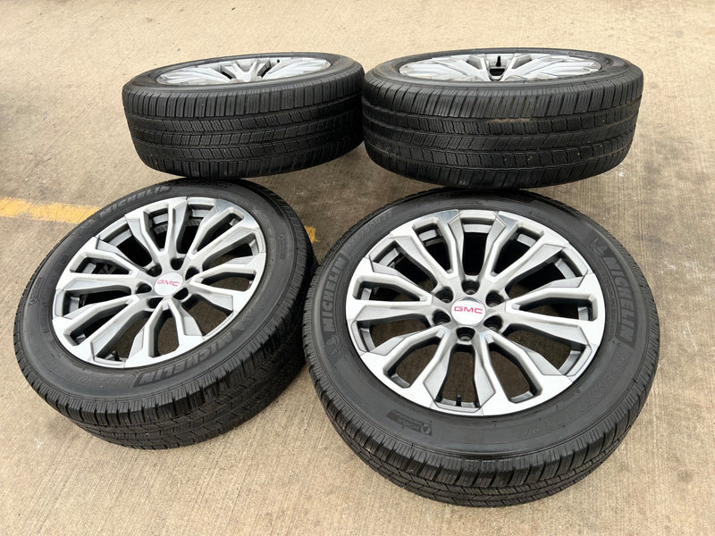 22" GMC Yukon Sierra DENALI OEM wheels rims 14025 97000 tires MICHELIN Texas Truck Tire