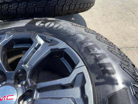 18" GMC Sierra Canyon Chevy Tahoe Colorado OEM 5910 wheels rims 2024 2025 NEW Texas Truck Tire