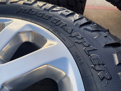 20" Dodge Ram 2500 3500 LARAMIE OEM 2700 wheels rims 2025 2026 NEW 35" NITRO Texas Truck Tire