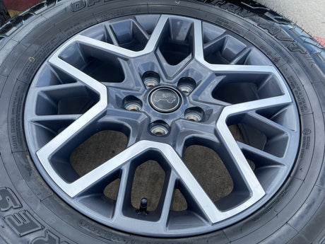 18" Jeep Grand Cherokee OEM 9331 wheels rims Wrangler Gladiator 2024 2025 NEW Texas Truck Tire