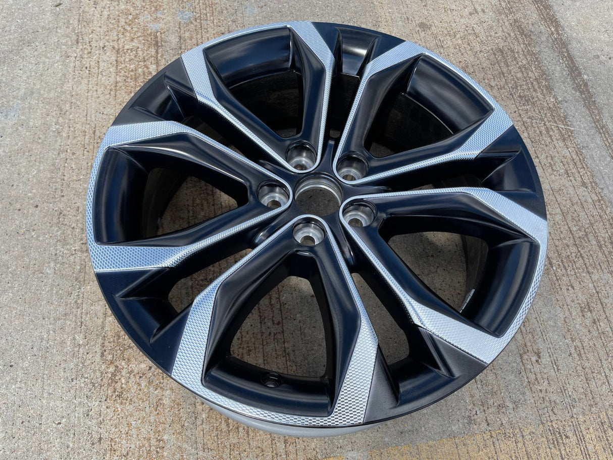 20" Toyota Sienna OEM 69167 rim wheel Venza Rav4 CH-R 2022 2023 2024 2025 2026 Texas Truck Tire