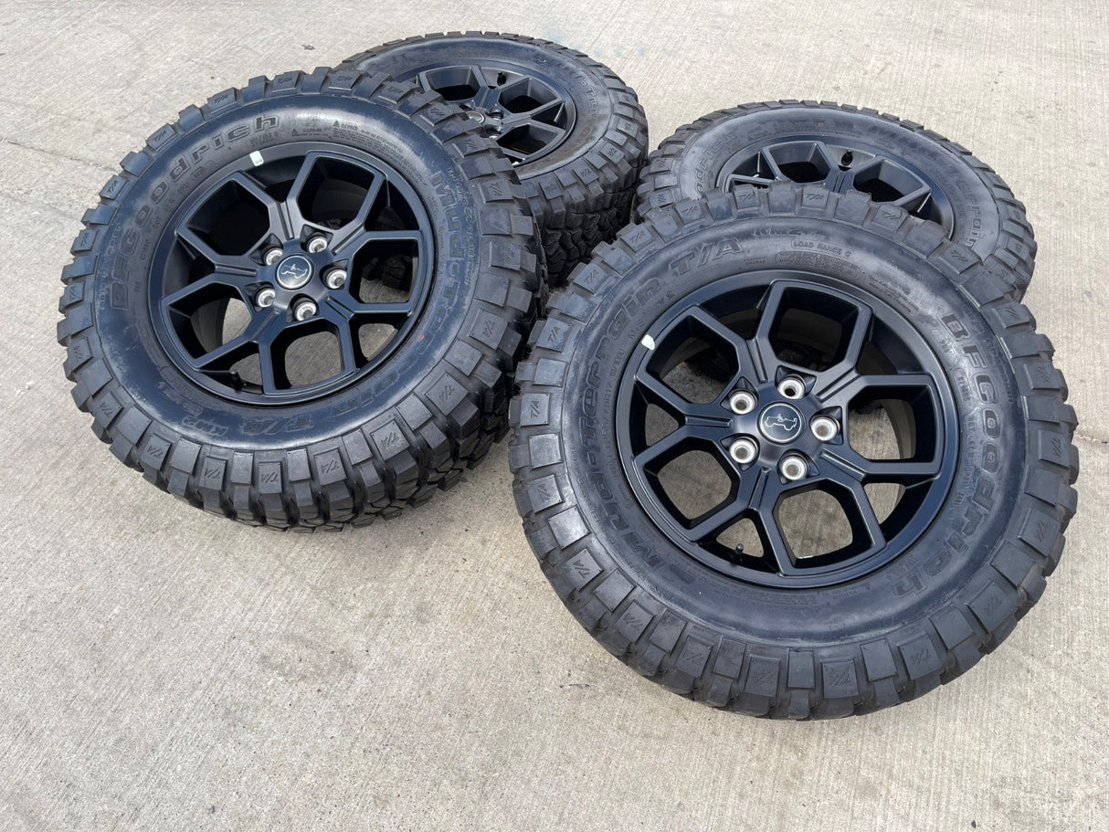 17" Jeep Gladiator OEM wheels rims 9326 95729 Wrangler BFG KM2 Texas Truck Tire