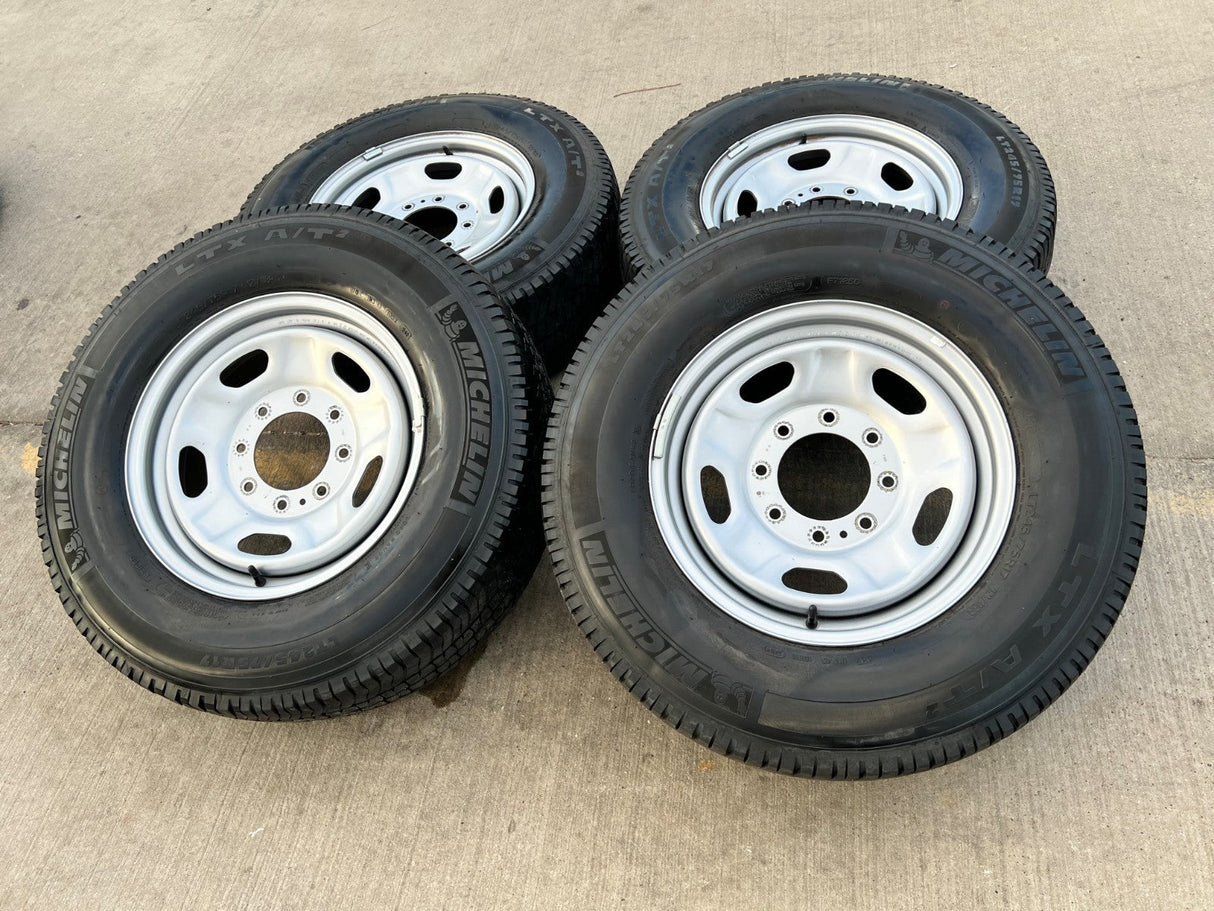 17" Ford F-250 F-350 OEM 3828 wheels rims tires MICHELIN LTX A/T2 Texas Truck Tire